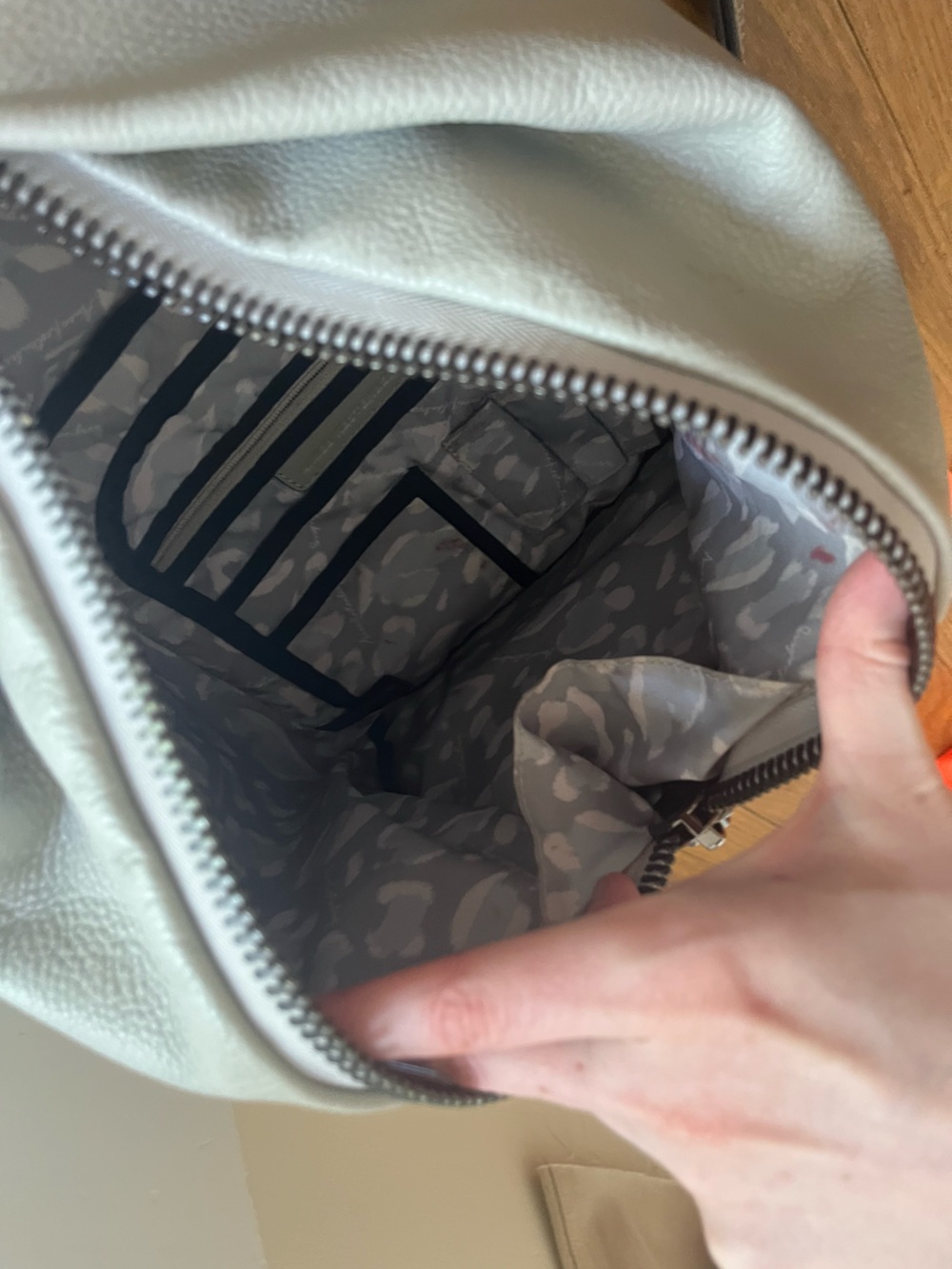 Aimee Kestenberg Tamitha leather backpack bag in elephant grey - Picture 9 of 11